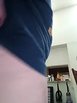 candygurl666 online show from 09-18-25, 04:21