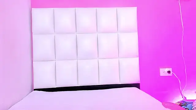 Horny ebonys online show from 10-11-25, 08:21