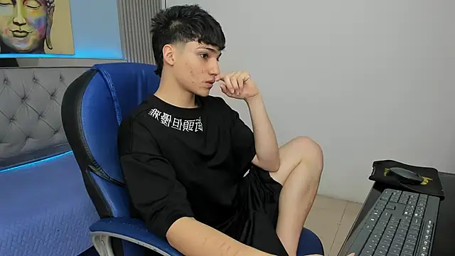 SamBlack  online show from 05-04-26, 08:22