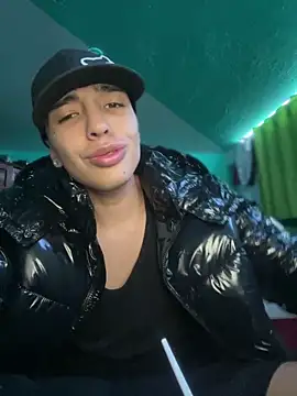 Snapshot of pabonsito chatting on 09-17-25, 03:08 pabonsito online show from 09-17-25, 03:08