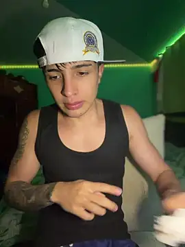 Snapshot of pabonsito chatting on 06-02-26, 02:55 pabonsito online show from 06-02-26, 02:55