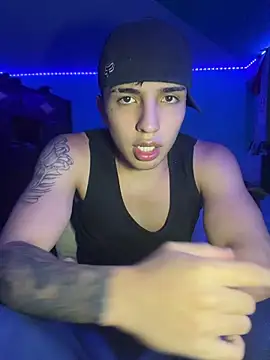 Snapshot of pabonsito chatting on 06-25-26, 02:42 pabonsito online show from 06-25-26, 02:42