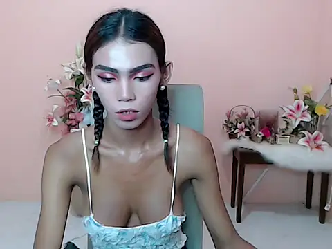 Snapshot of miss_carlas chatting on 06-30-26, 03:12 miss carlas online show from 06-30-26, 03:12