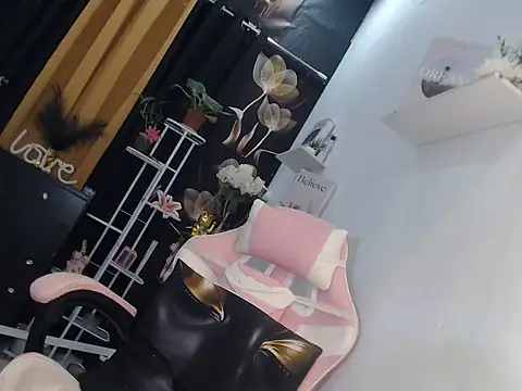 miss ning online show from 06-13-26, 05:49