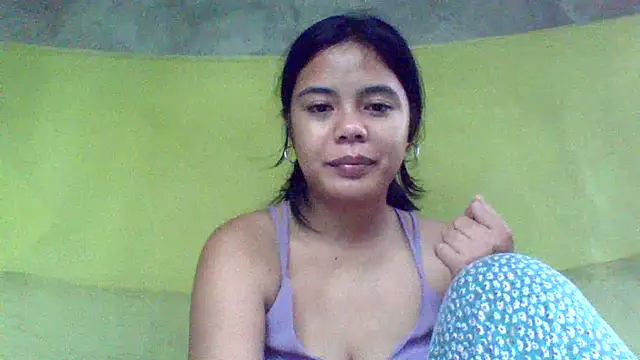 sweet heaven00 online show from 10-18-25, 01:40