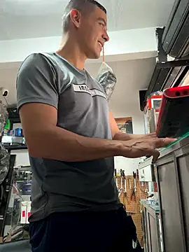 Terra-22cm online show from 12-21-25, 01:46