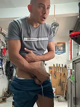 Terra-22cm online show from 12-17-25, 01:38