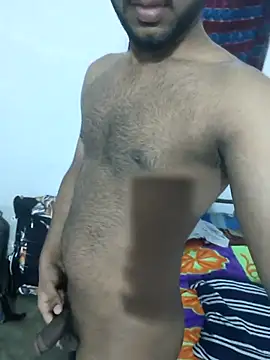 Snapshot of Varunryan chatting on 10-25-25, 05:50 Varunryan online show from 10-25-25, 05:50