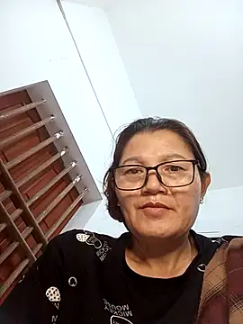 Vina venus online show from 12-21-25, 12:46