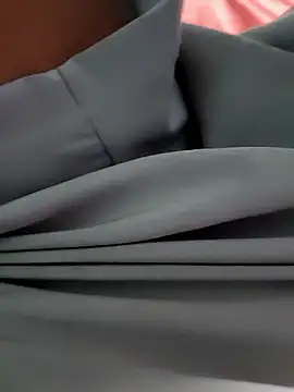 RAYI Queen 4 online show from 04-06-26, 09:32