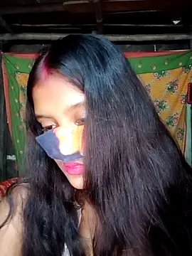 RAYI Queen 4 online show from 10-08-25, 04:08