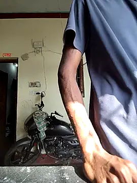 RAYI Queen 4 online show from 01-11-26, 04:08