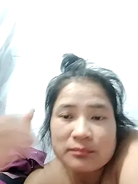 Snapshot of BigAss-69 chatting on 06-15-26, 02:39 BigAss-69 online show from 06-15-26, 02:39