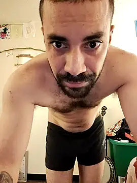 Snapshot of MartyTheSmarty chatting on 02-05-26, 10:55 MartyTheSmarty online show from 02-05-26, 10:55