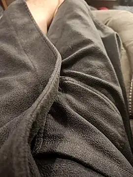 hubbyfun19 online show from 11-16-25, 06:40