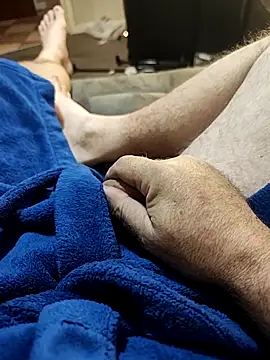 hubbyfun19 online show from 03-17-26, 04:37