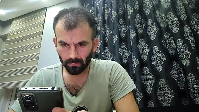 Apooabe online show from 12-17-25, 03:39