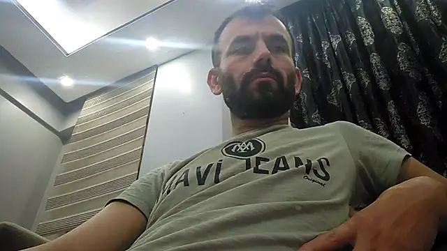 Apooabe online show from 12-15-25, 01:44