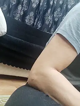 Apooabe online show from 11-19-25, 12:32