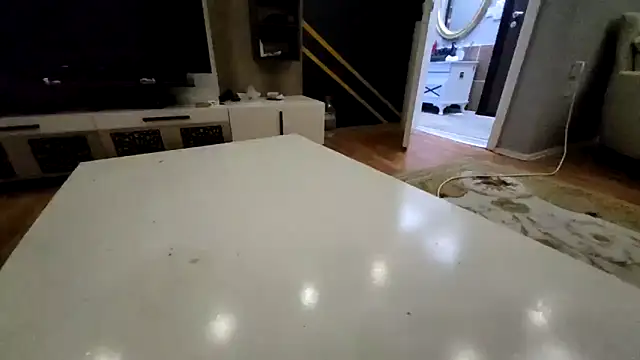 Apooabe online show from 11-21-25, 12:53