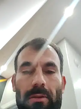 Apooabe online show from 10-28-25, 02:49