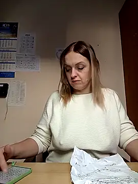 Ami Foxy online show from 11-25-25, 11:43