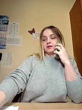 Ami Foxy online show from 05-04-26, 05:33