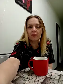 Ami Foxy online show from 05-09-26, 05:22