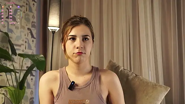 QueenieGitt online show from 03-28-26, 01:28