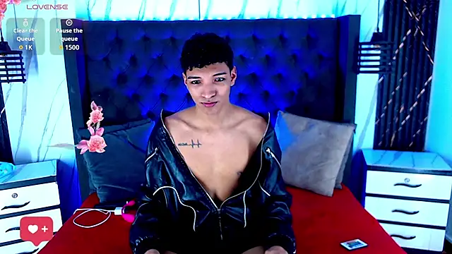 Rick Wade online show from 11-06-25, 07:40