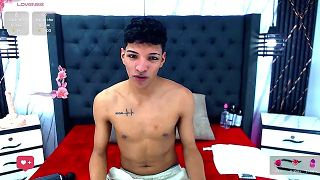 Rick Wade online show from 11-14-25, 03:54