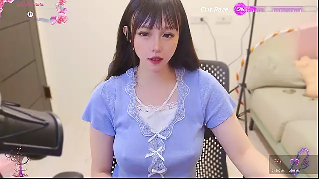 Yucheng  520 online show from 05-10-26, 12:53