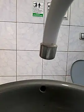 Snapshot of Negodabenga chatting on 09-30-25, 06:36 Negodabenga online show from 09-30-25, 06:36