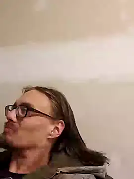 Snapshot of dandonn chatting on 01-31-25, 05:19 dandonn online show from 01-31-25, 05:19