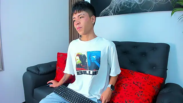 MaxiWildd online show from 02-19-26, 12:35