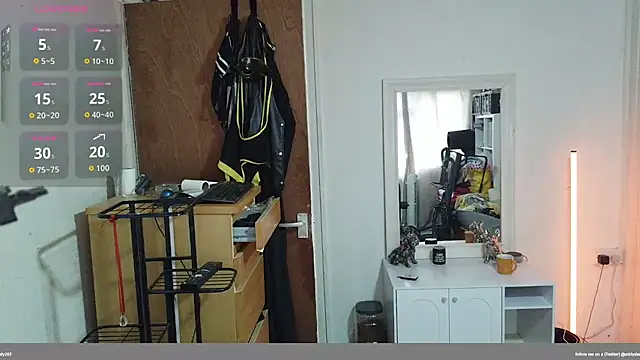 Dilfcam101 online show from 04-12-26, 06:16