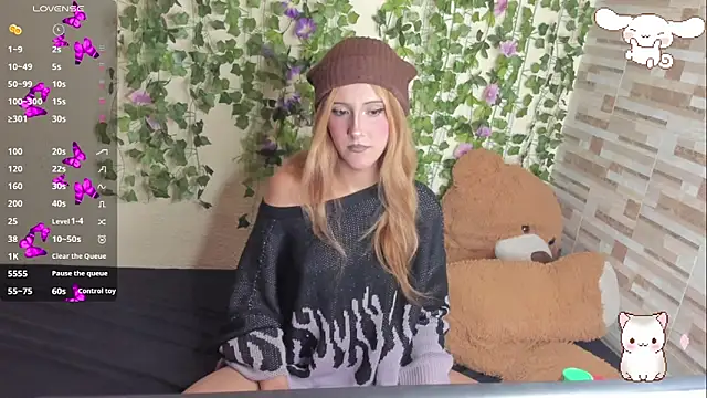 Amy Moonlight online show from 06-11-26, 10:51