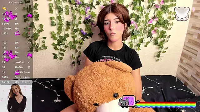 Amy Moonlight online show from 11-06-25, 10:14