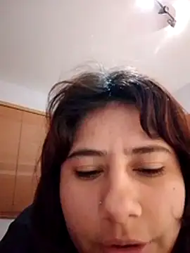 Snapshot of tutermitoa chatting on 03-19-26, 02:22 tutermitoa online show from 03-19-26, 02:22