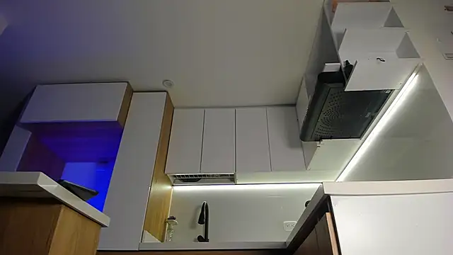 SusanClarck online show from 09-27-25, 05:24