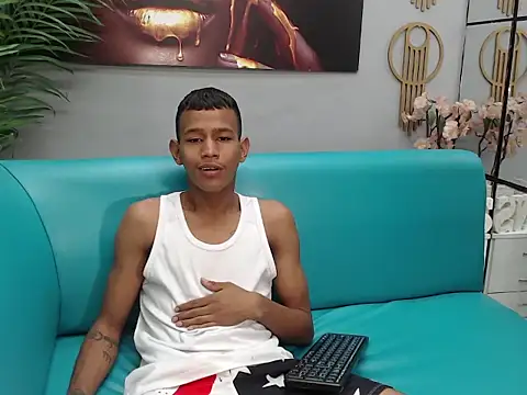 Rory castro online show from 10-18-25, 06:21