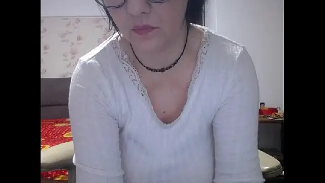 Mary x online show from 11-12-25, 03:54