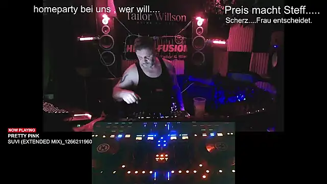 Wir2002Paar online show from 11-15-25, 11:31