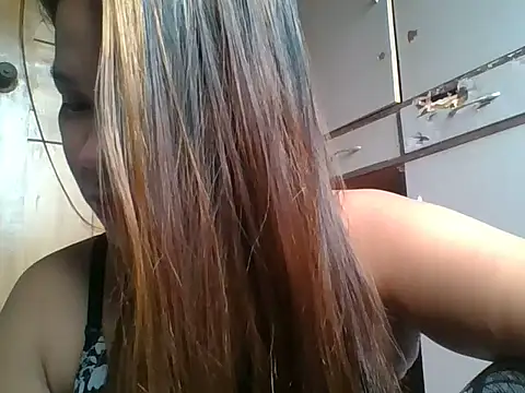 Bhubbles888 online show from 02-18-26, 04:54