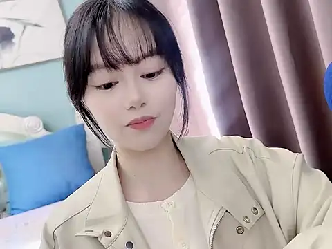 sarah111 online show from 11-28-25, 03:39