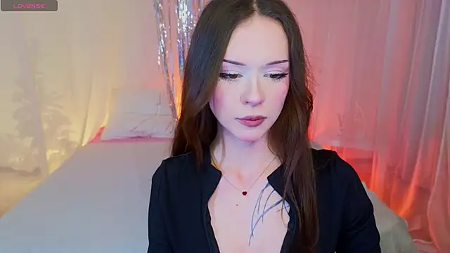 Adetta online show from 12-16-25, 11:14