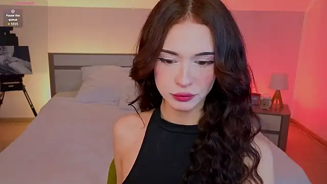 Adetta online show from 05-06-26, 02:59