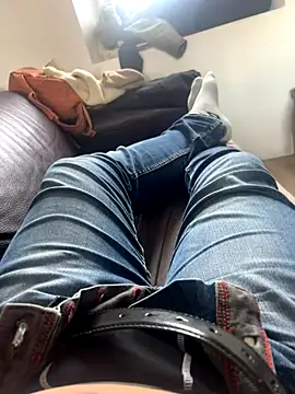 carapace31 online show from 11-30-25, 02:18