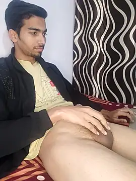 Sweetfucker  online show from 12-03-25, 08:14