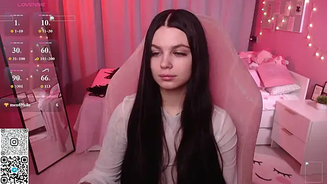 Snapshot of Michela_Fruet chatting on 06-01-26, 01:06 Michela Fruet online show from 06-01-26, 01:06